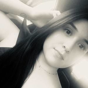 Meet your Posher, Karina